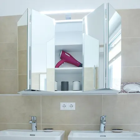 Narzisse - Im Kurpark باد اوسي